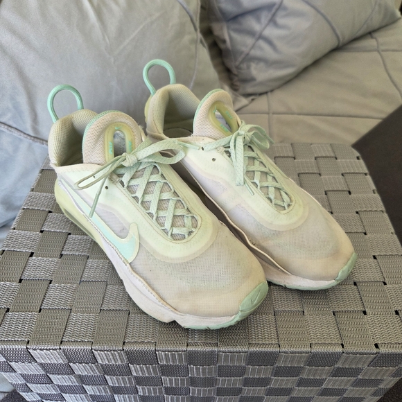 Nike Shoes - Nike Air 2090 Womens Mint Green Athletic Shoes